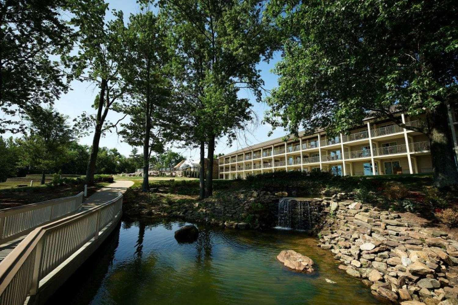 Fourwinds Lakeside Inn & Marina Bloomington Dış mekan fotoğraf